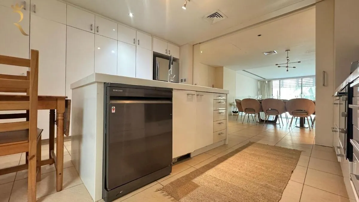 Luxury Al Muneera Townhouse Abu Dhabi 0*,  Emirados Árabes Unidos